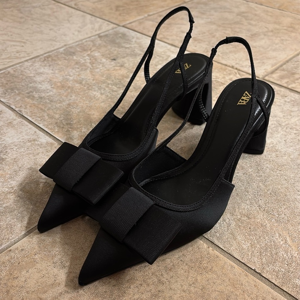 Zara mid height black heel
